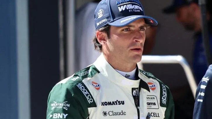 Carlos Sainz criticized from all sides